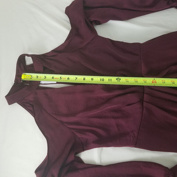 Lush Romper Dress Womens Small Burgundy Bishop Sleeve Cold‎ Shoulder Surplice - Picture 10 of 16